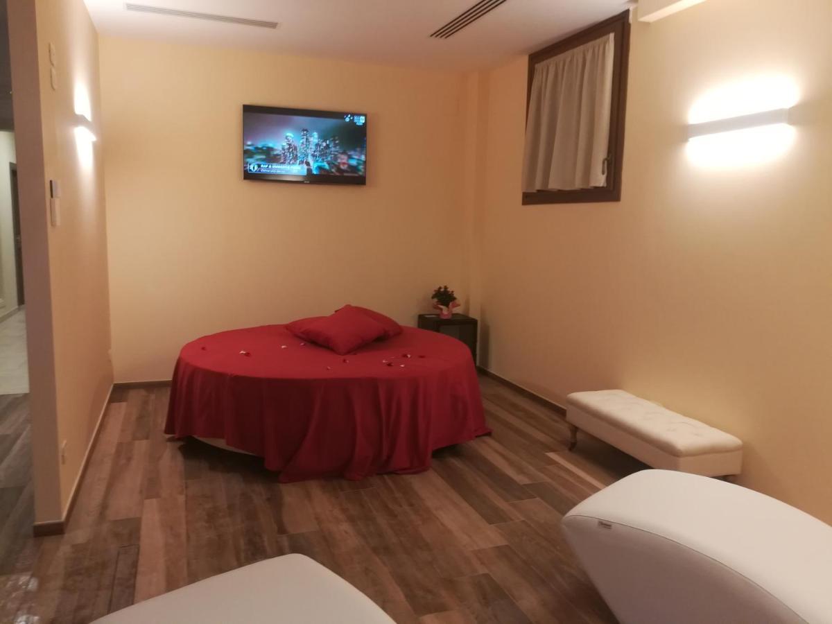 Apartamento Il Roccolo Di Valcerasa Treia Exterior foto
