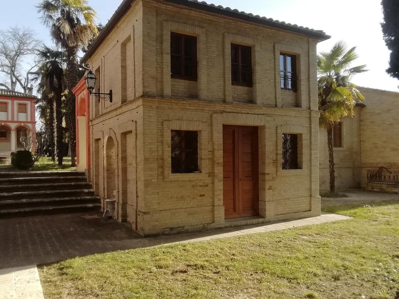 Apartamento Il Roccolo Di Valcerasa Treia Exterior foto